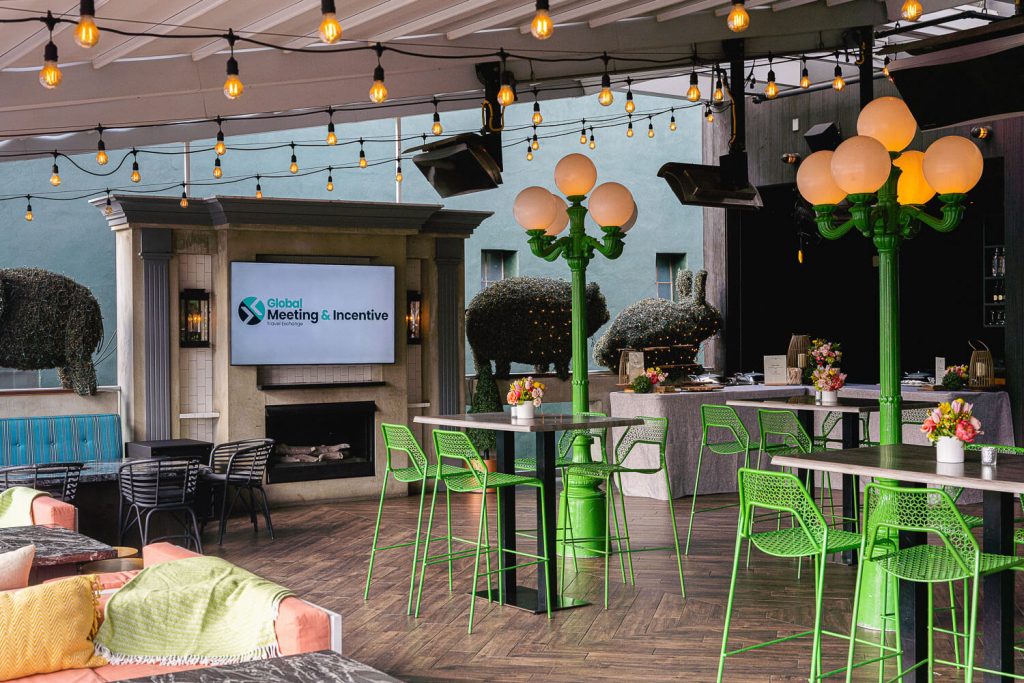 Rooftop bar